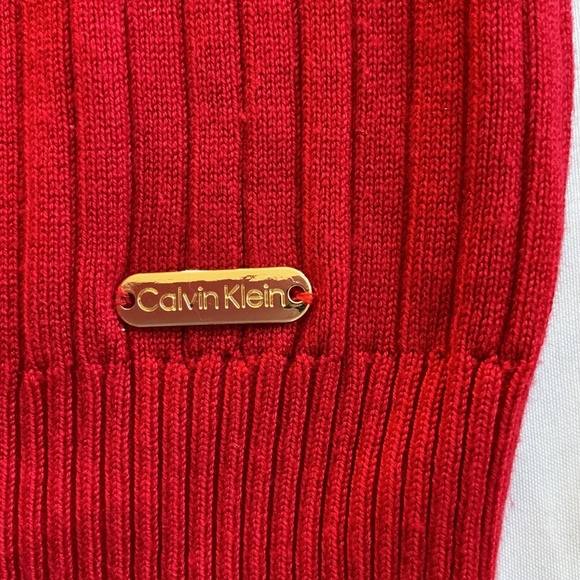 Calvin Klein Red Turtleneck Sweater - Size L - Great Condition! - Picture 7 of 7